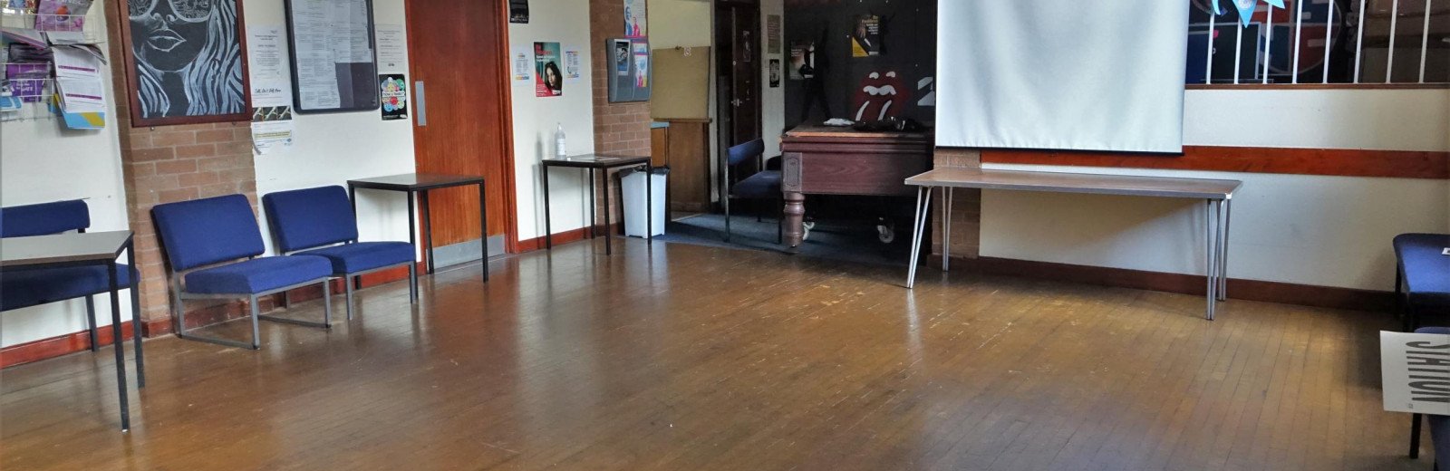 Leslie Godfrey lounge